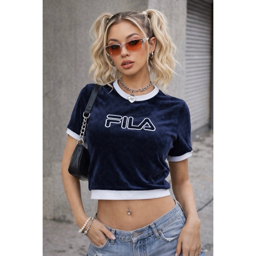 Fila Women Navy Blue Velour Cropped Streetwear T-Shirt Embroidered Logo Medium
